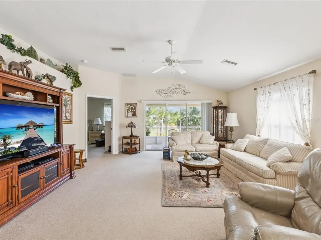 18711 Rolling Hills Loop Hudson FL 34667