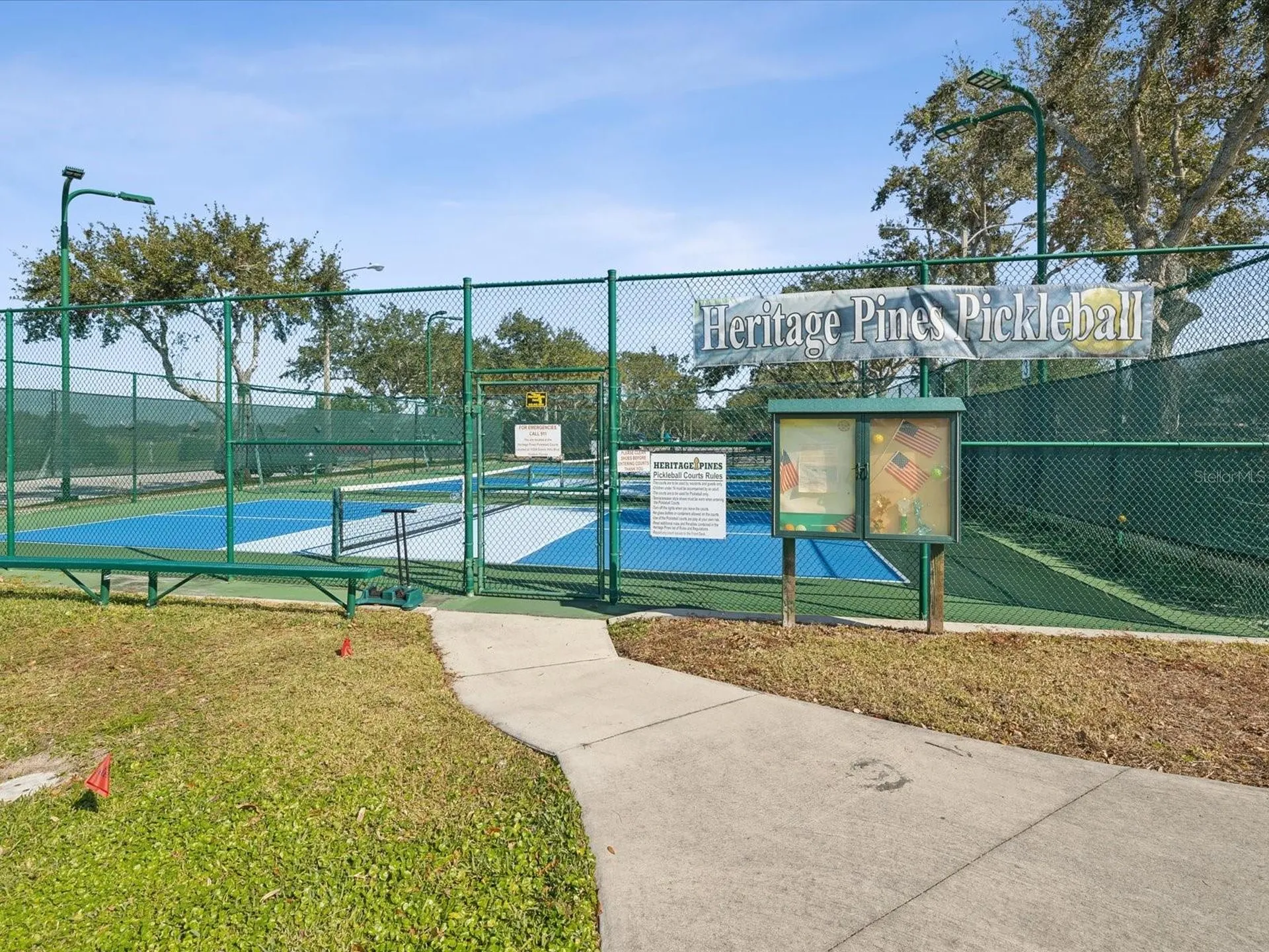18711 Rolling Hills Loop Hudson FL 34667