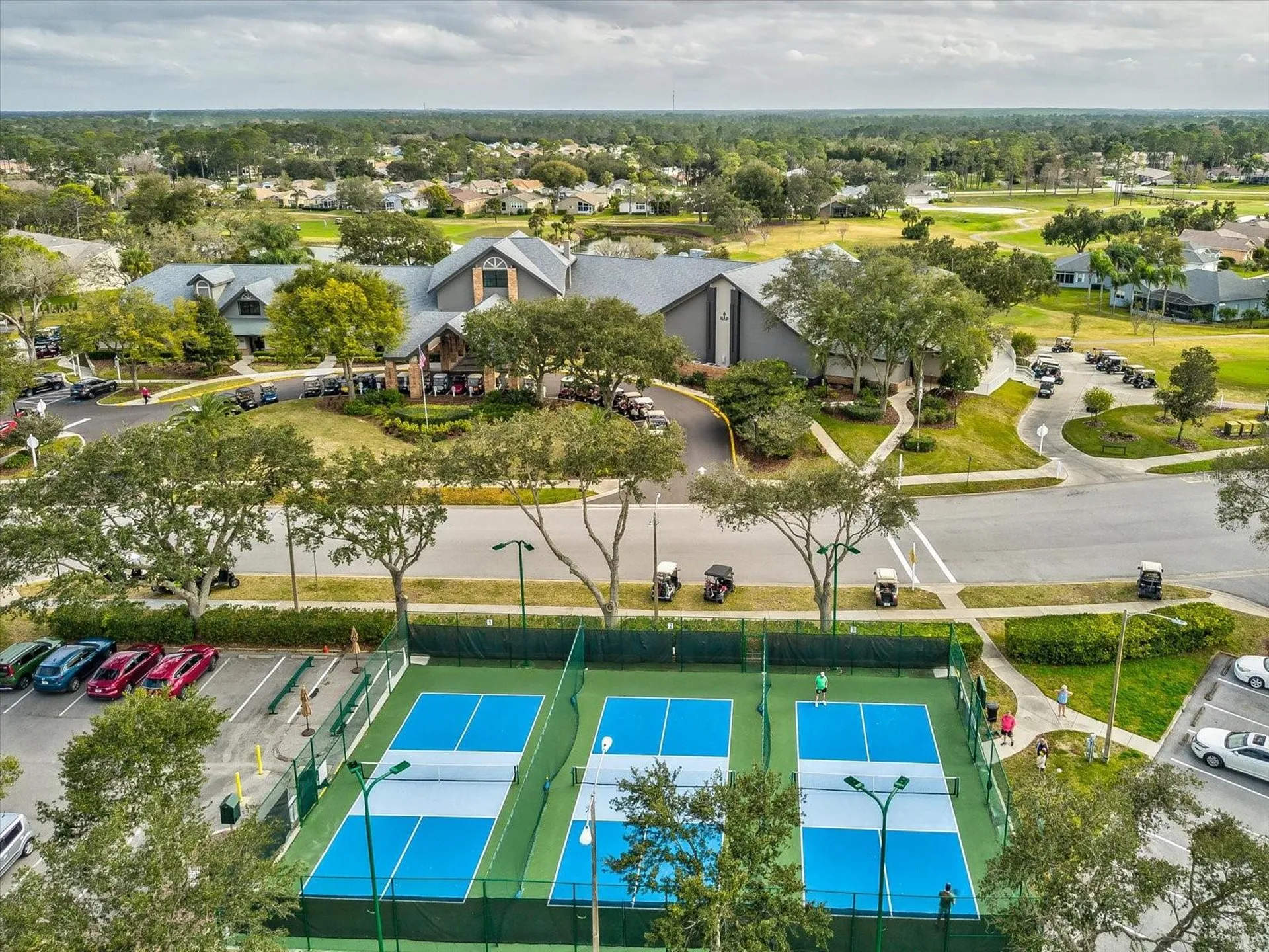 18711 Rolling Hills Loop Hudson FL 34667