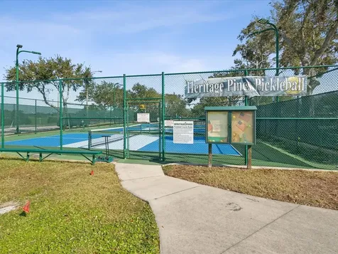 18711 Rolling Hills Loop Hudson FL 34667