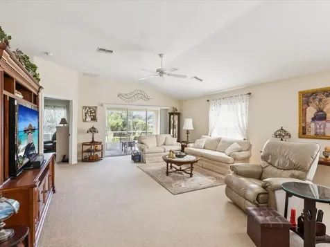 18711 Rolling Hills Loop Hudson FL 34667