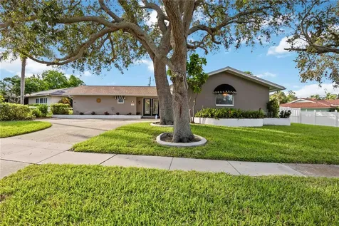 14039 Leeward Drive Seminole FL 33776
