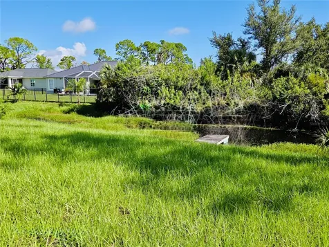 14108 Chesswood Lane Port Charlotte FL 33981