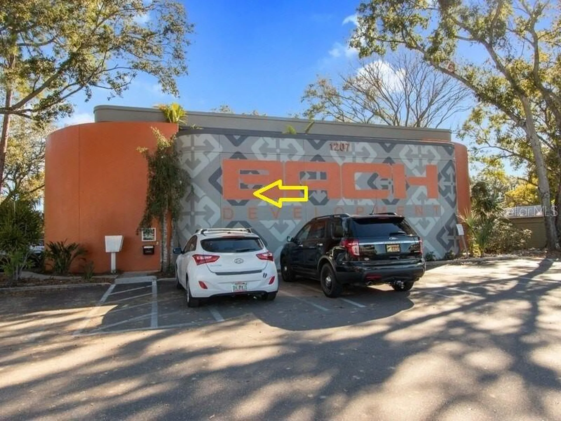 1207 N Himes Avenue Tampa FL 33607
