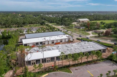829 57th Street E Bradenton FL 34208