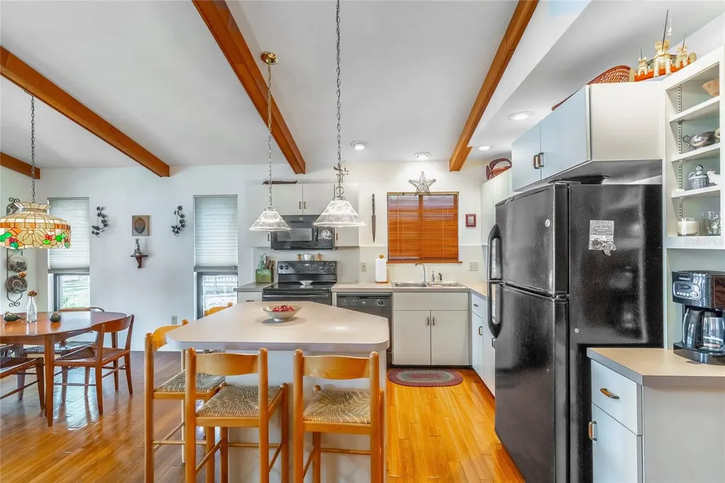 121 N Lake George Drive Georgetown FL 32139