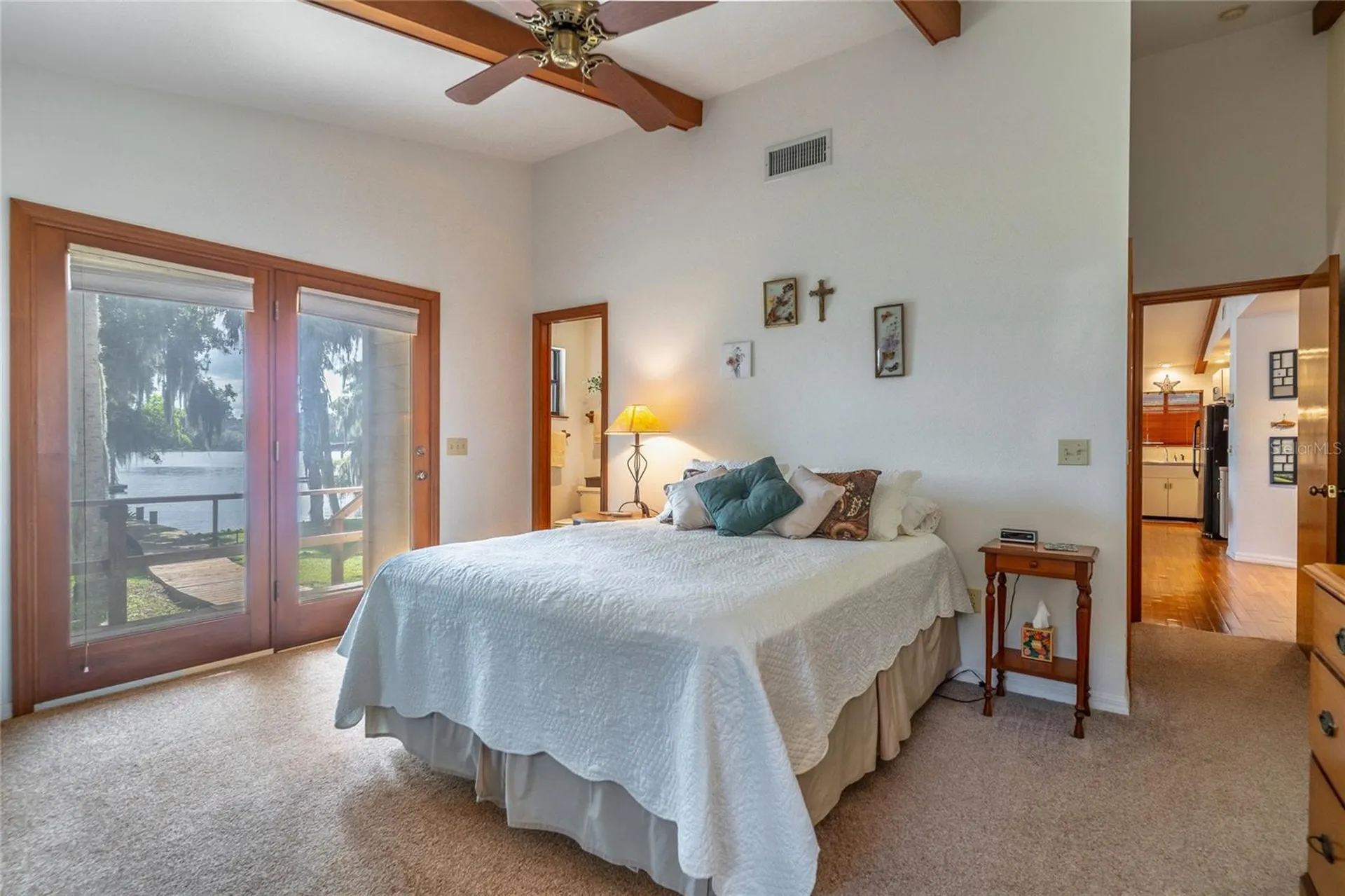 121 N Lake George Drive Georgetown FL 32139