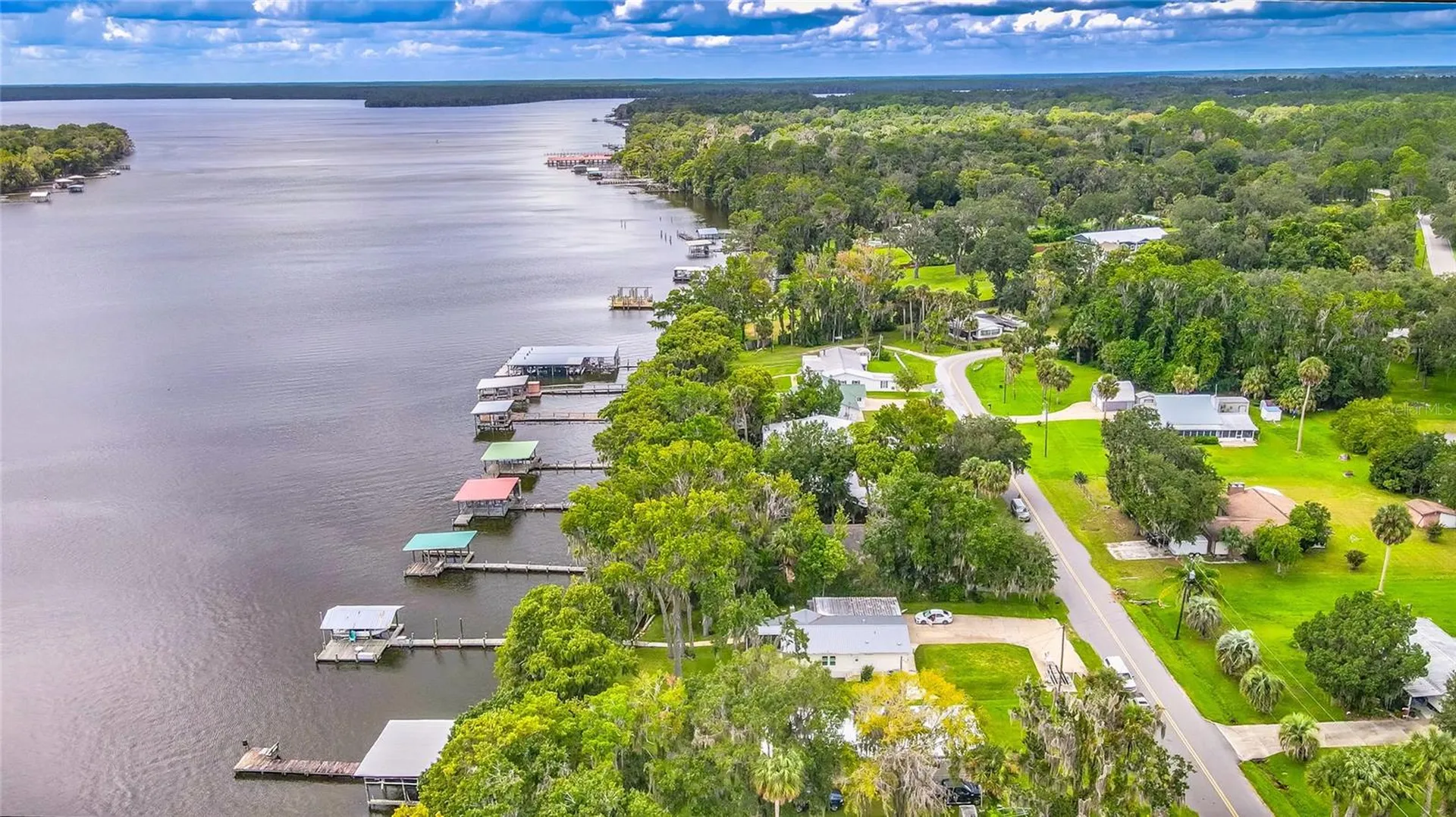 121 N Lake George Drive Georgetown FL 32139