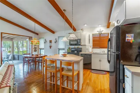 121 N Lake George Drive Georgetown FL 32139