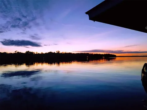 121 N Lake George Drive Georgetown FL 32139