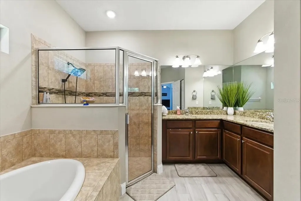 27 Collingdale Court Palm Coast FL 32137