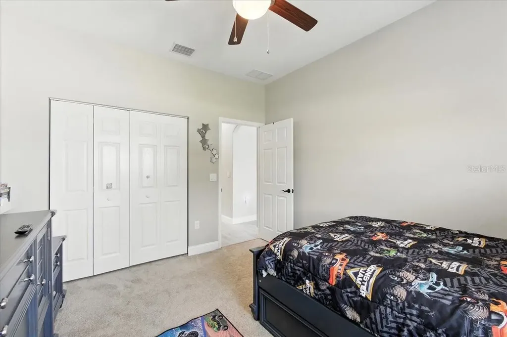 27 Collingdale Court Palm Coast FL 32137