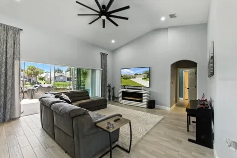 27 Collingdale Court Palm Coast FL 32137