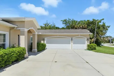 27 Collingdale Court Palm Coast FL 32137