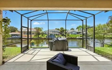 27 Collingdale Court Palm Coast FL 32137