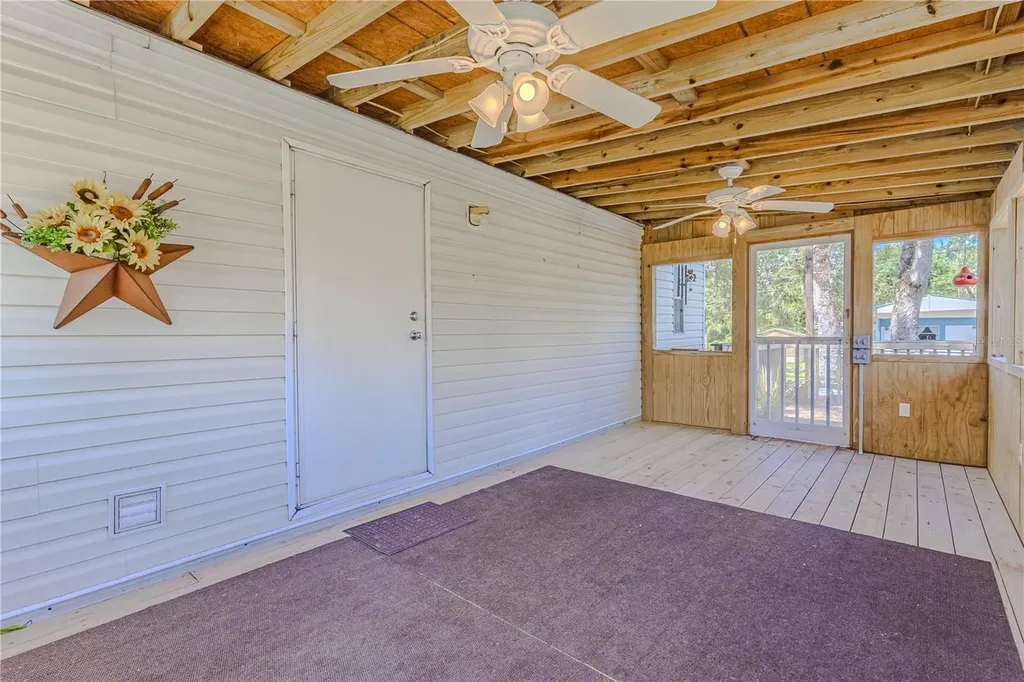 2008 River Road NE Steinhatchee FL 32359