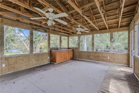 2008 River Road NE Steinhatchee FL 32359