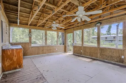 2008 River Road NE Steinhatchee FL 32359