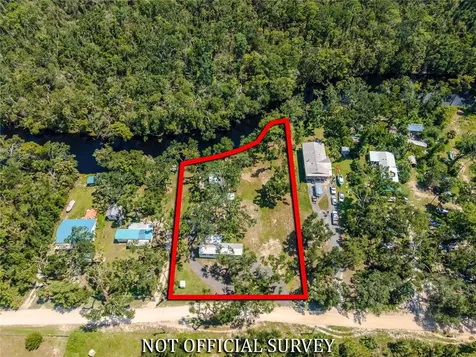 2008 River Road NE Steinhatchee FL 32359