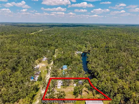 2008 River Road NE Steinhatchee FL 32359