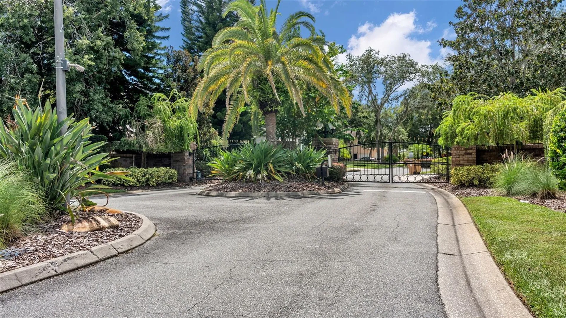 1632 Regal Cove Court Kissimmee FL 34744