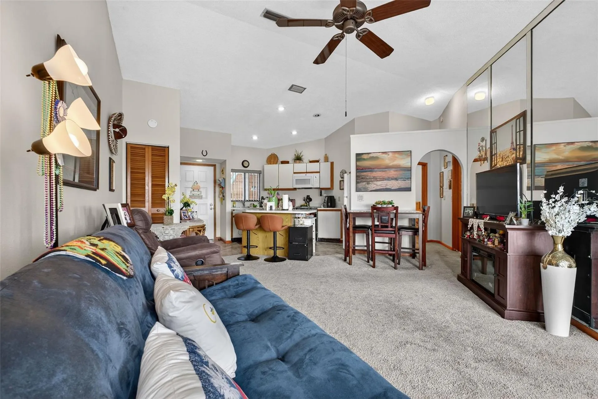 4729 Casablanca Sebring FL 33870