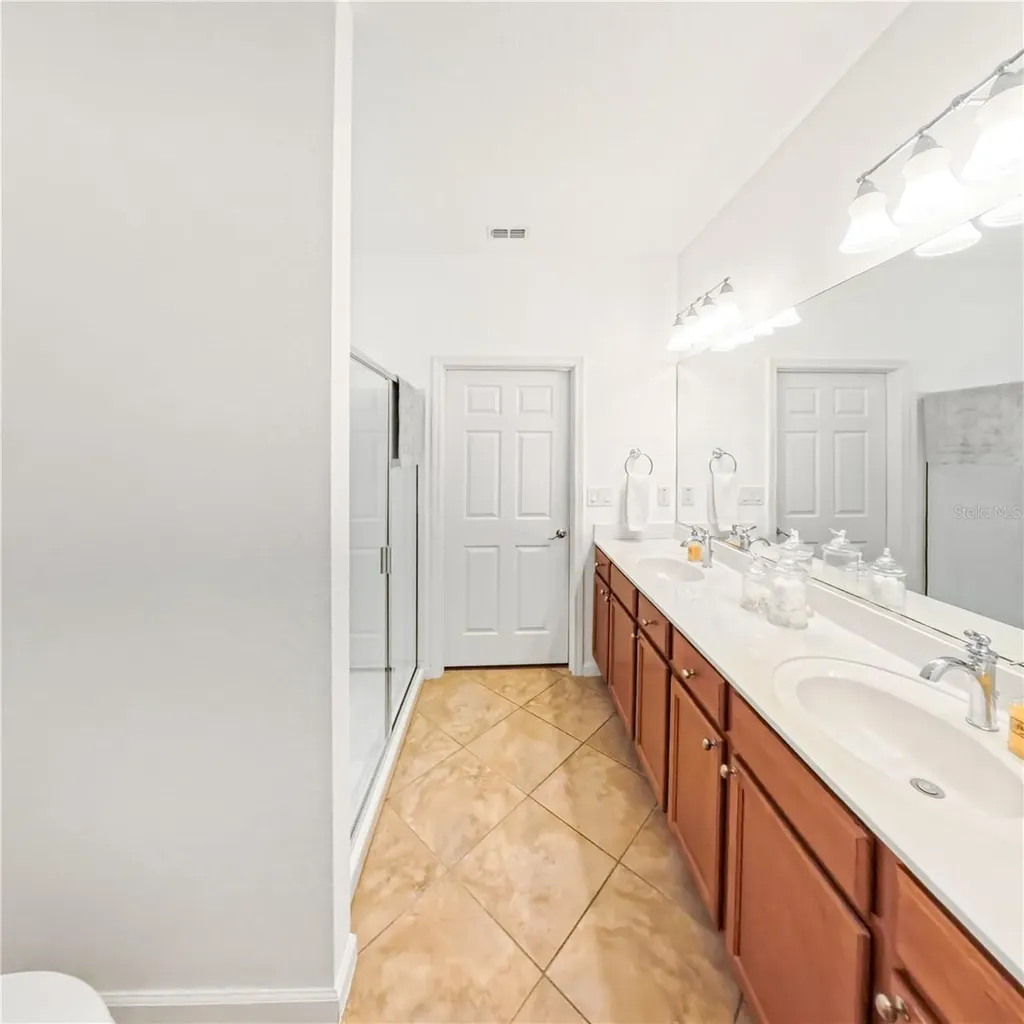 9117 SW 70th Loop Ocala FL 34481