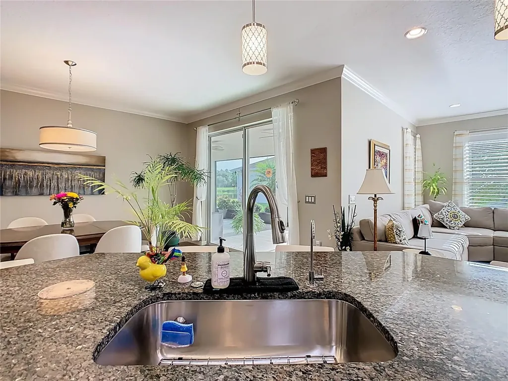 428 Bel Air Way Kissimmee FL 34759