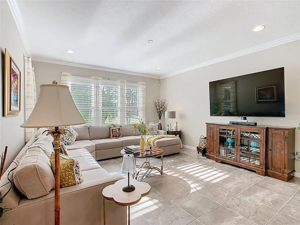 428 Bel Air Way Kissimmee FL 34759