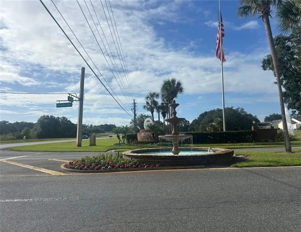25119 Cranes Roost Circle Leesburg FL 34748