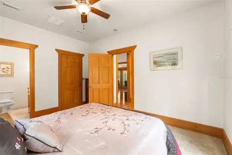 6916 NW 67th Avenue Gainesville FL 32653