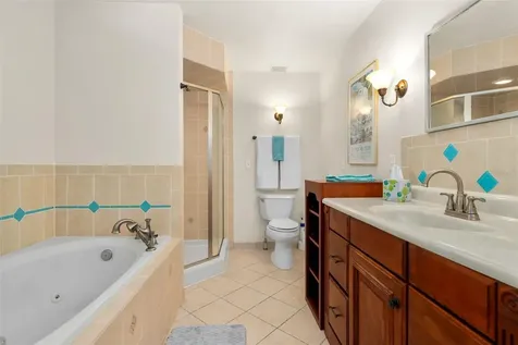 6916 NW 67th Avenue Gainesville FL 32653