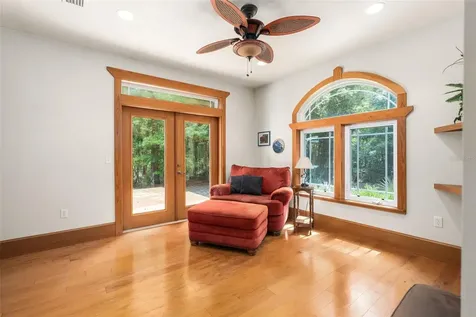 6916 NW 67th Avenue Gainesville FL 32653