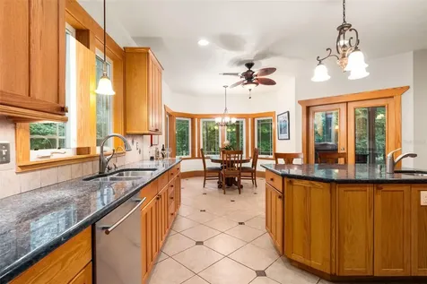 6916 NW 67th Avenue Gainesville FL 32653