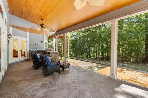 6916 NW 67th Avenue Gainesville FL 32653