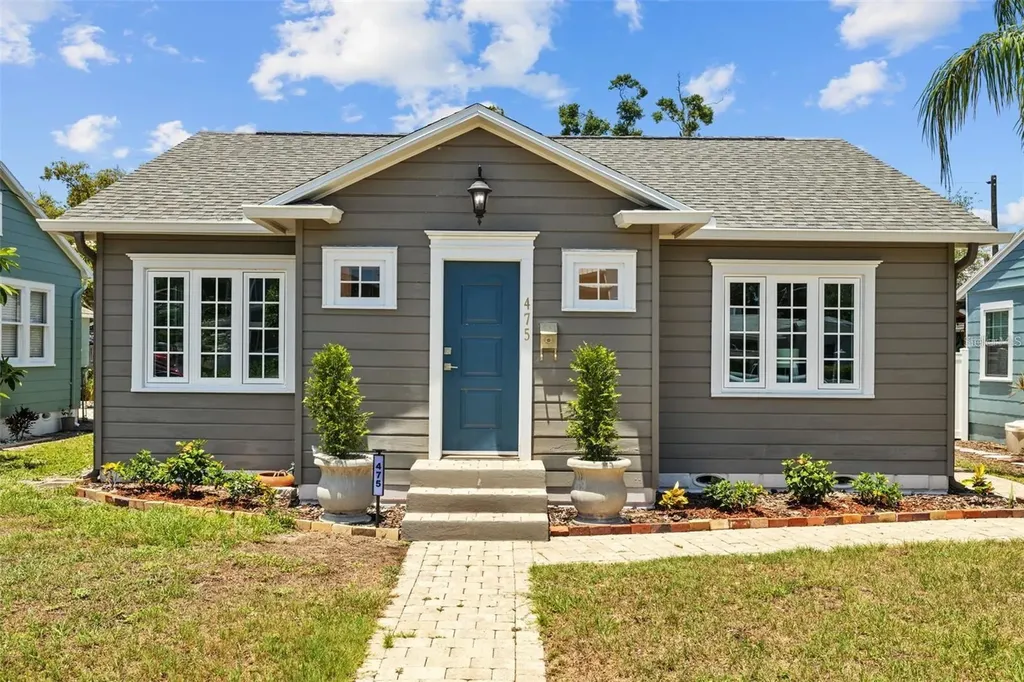 475 28th Avenue N St Petersburg FL 33704