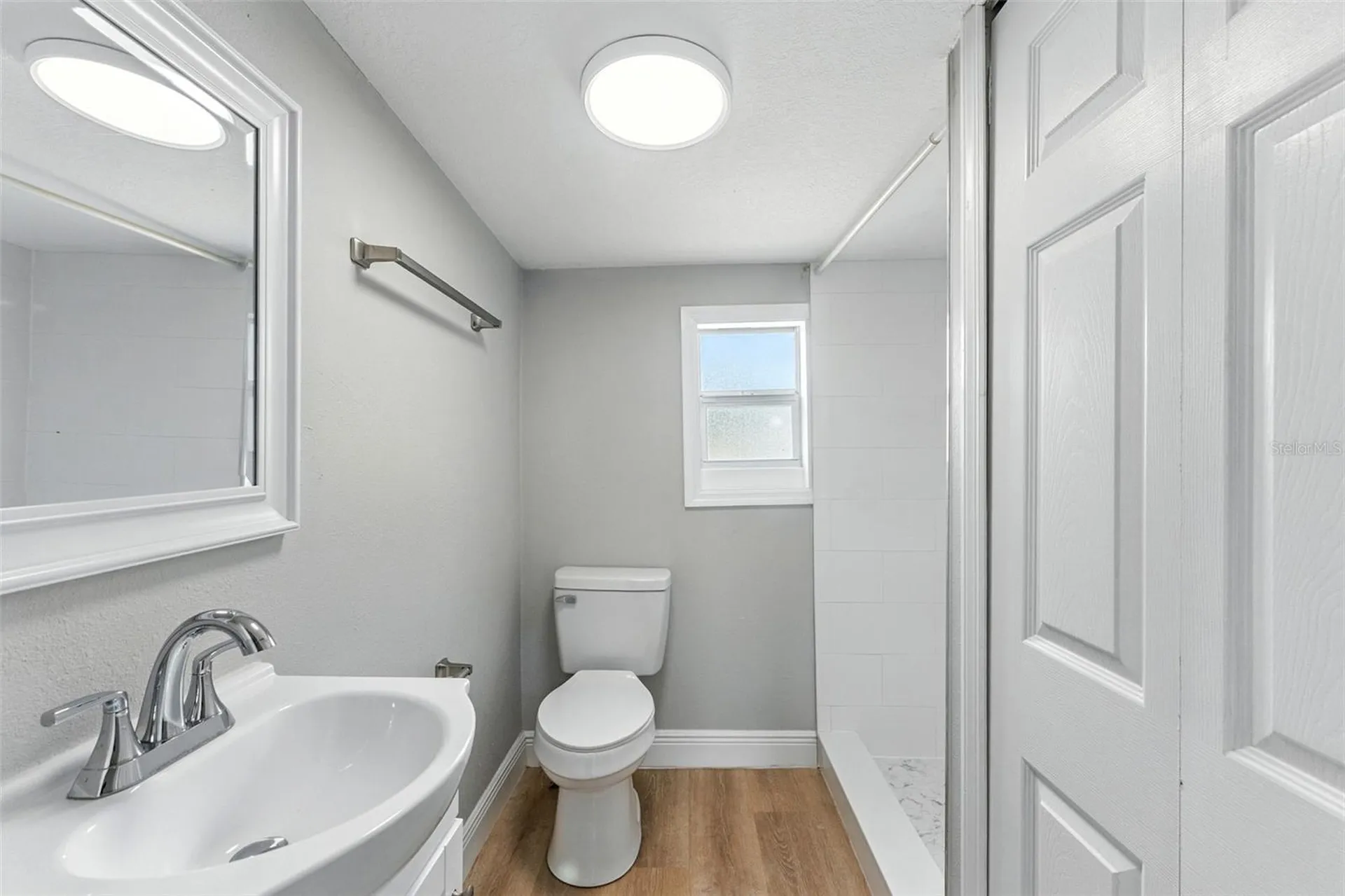 19 W Eagle Avenue Eagle Lake FL 33839