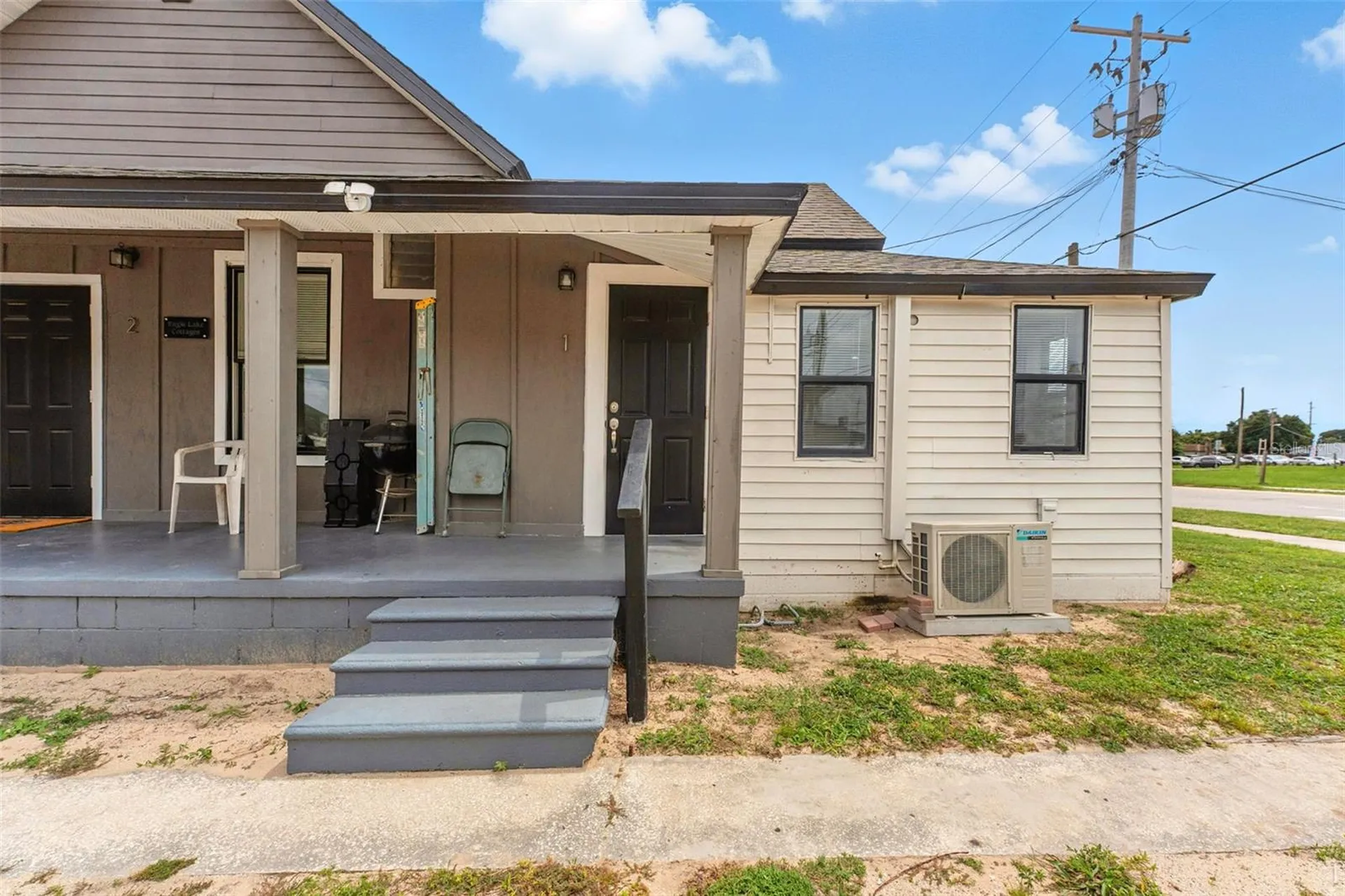 19 W Eagle Avenue Eagle Lake FL 33839