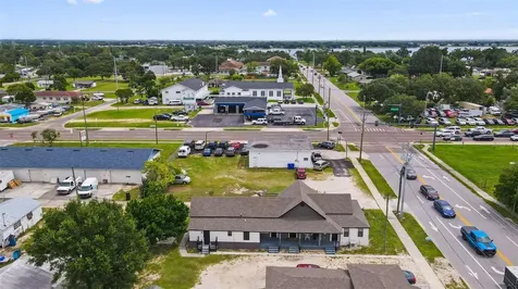 19 W Eagle Avenue Eagle Lake FL 33839