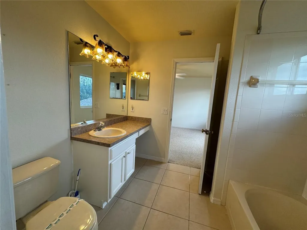 7832 Kavanagh Court Sarasota FL 34240