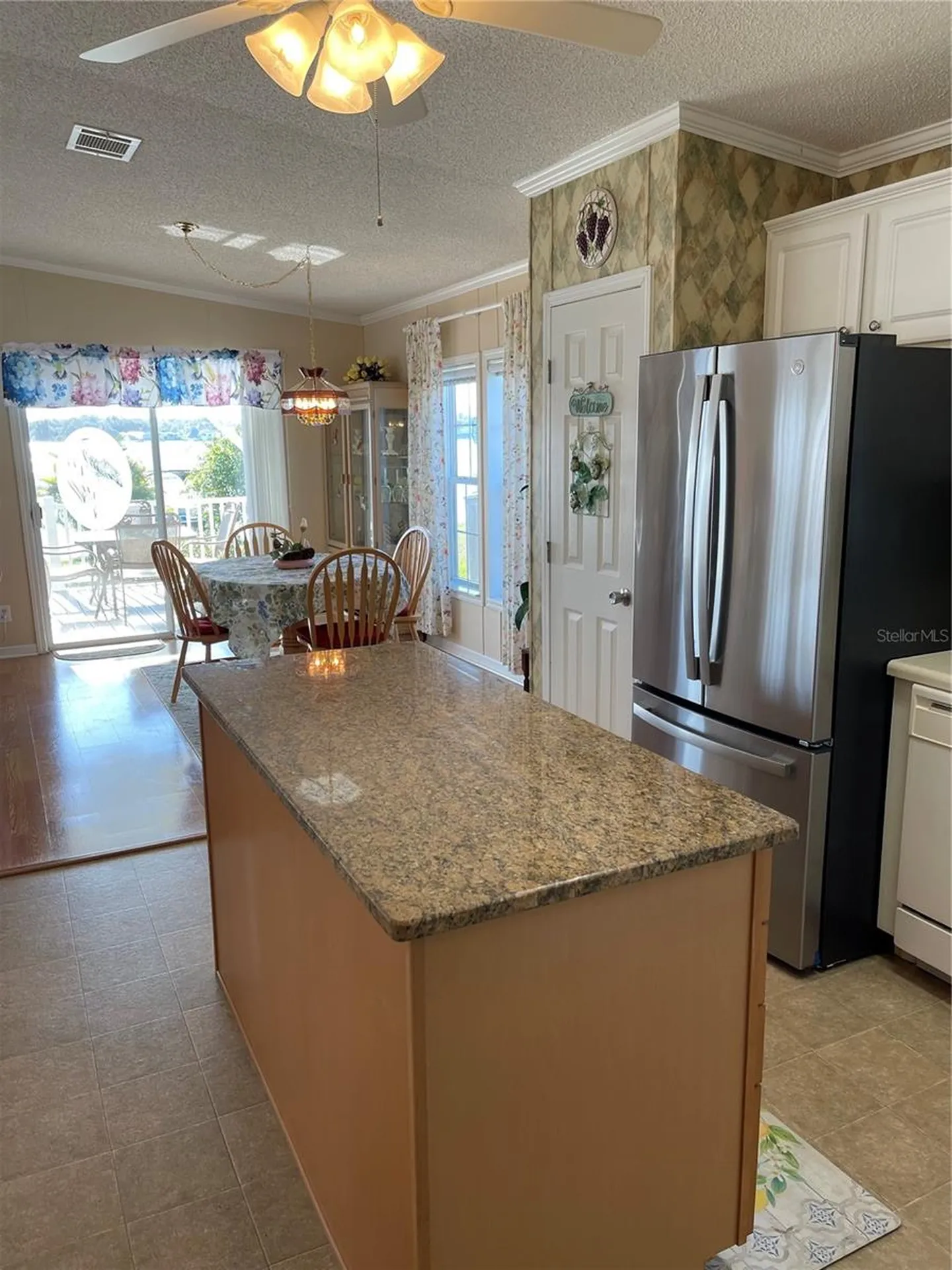 21 Queen Of Waters Street Lake Wales FL 33898