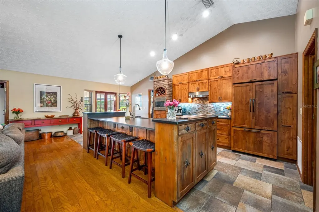9206 65th Avenue E Bradenton FL 34202