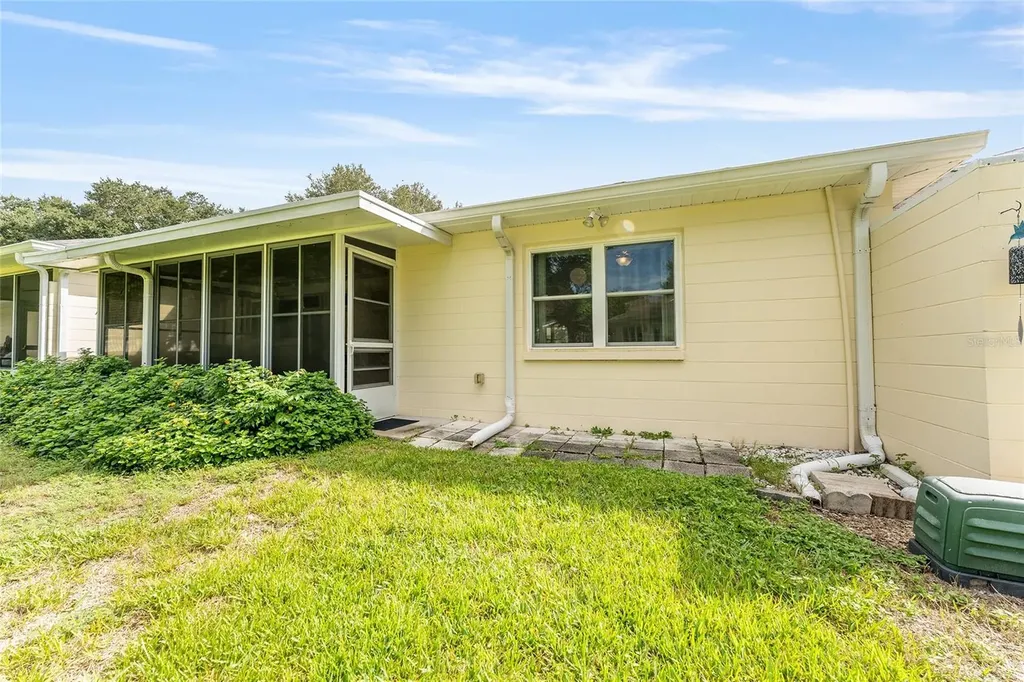 9660 SW 92nd Court Ocala FL 34481