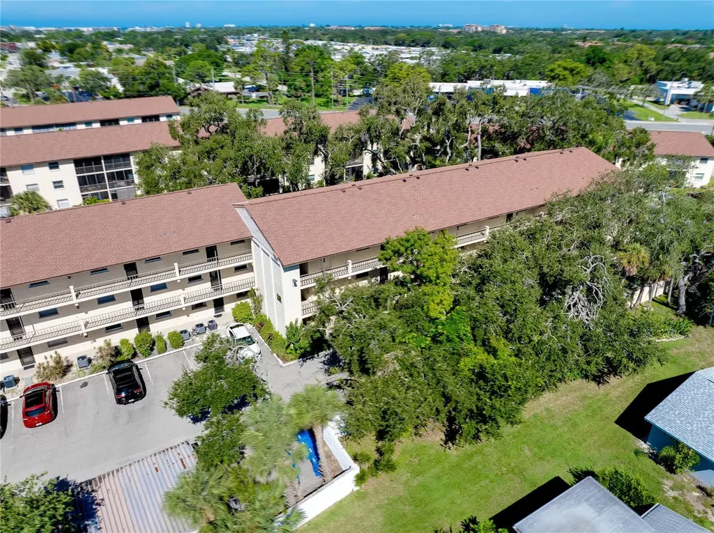 2280 Stickney Point Road Sarasota FL 34231