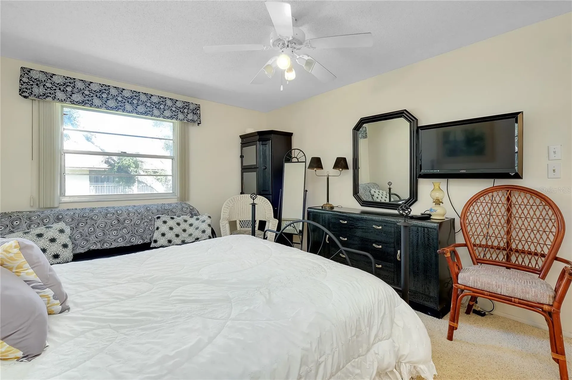 2280 Stickney Point Road Sarasota FL 34231