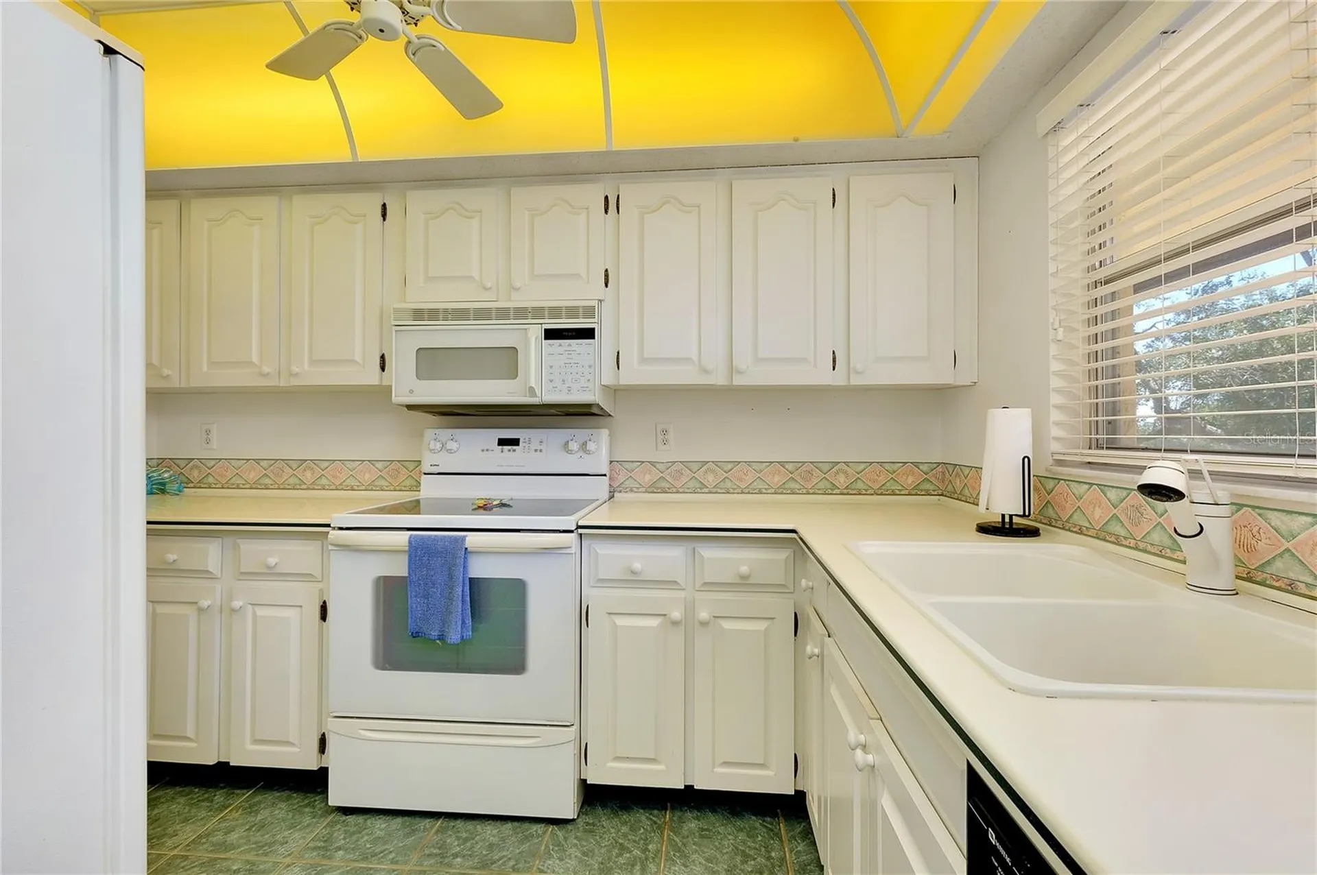 2280 Stickney Point Road Sarasota FL 34231