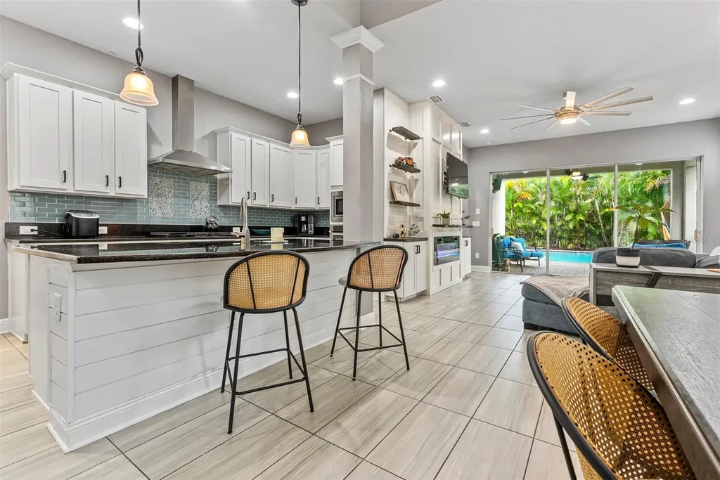 7514 Sea Mark Court Apollo Beach FL 33572