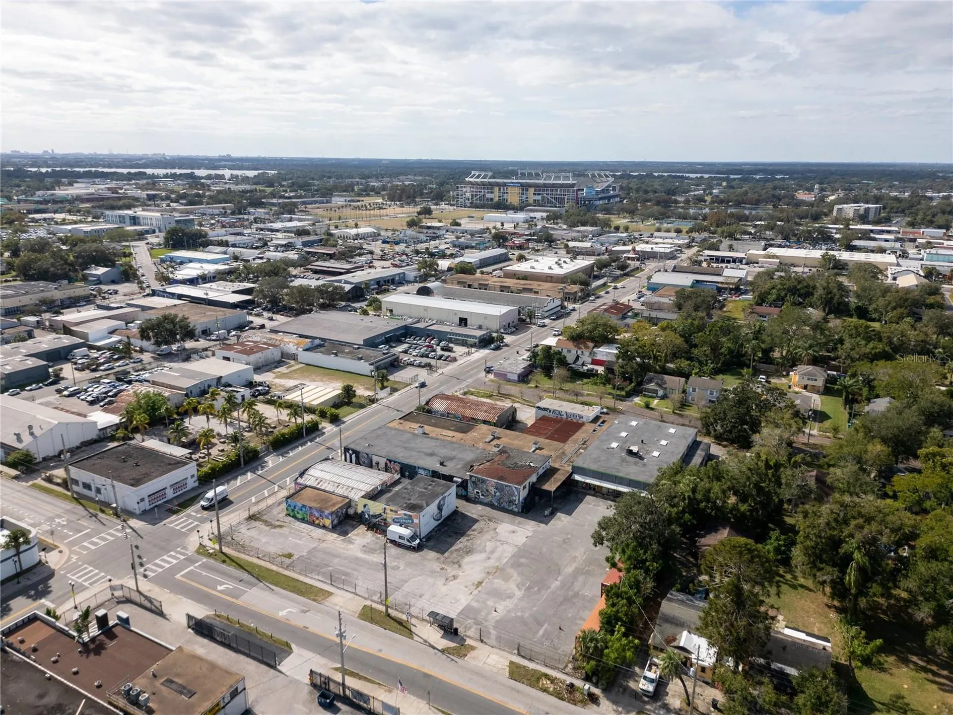 1011 W Central Boulevard Orlando FL 32805