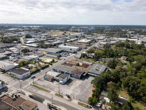 1011 W Central Boulevard Orlando FL 32805