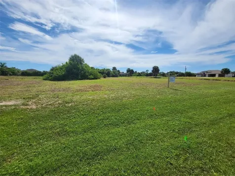 103 Bonita Drive Rotonda West FL 33947